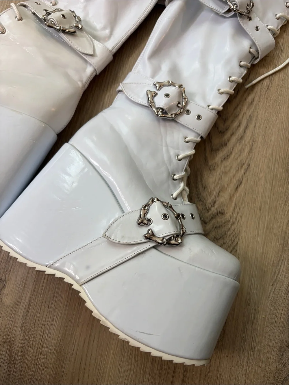 Ellie Shoes White 500-KAMORA Chunky Platform Thigh High Buckle Boots Size 7 goth